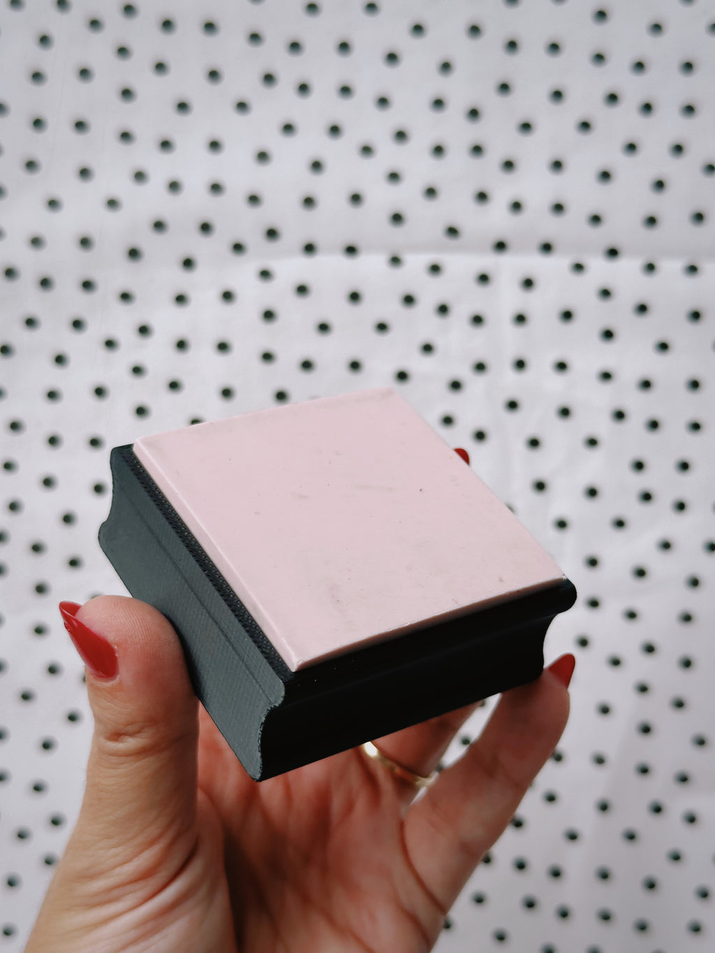 Interchangeable Stamp Mount